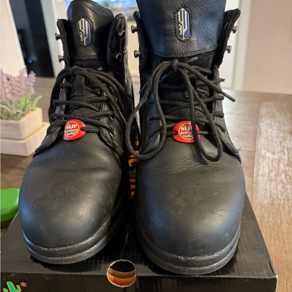 Cactus Black Work Boots size 11